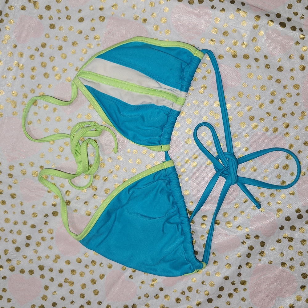 SideOut Bikini Top